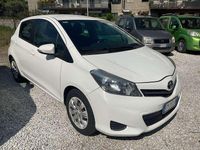 Usata Toyota Yaris Active 99 CV (72 kW) 2012 Other Utilitaria