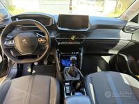 Usata Peugeot 208 105 CV (77 kW) 2022 Grigio Utilitaria