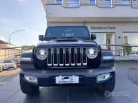 Usata Jeep Gladiator Overland 264 CV (194 kW) 2021 Nero Pick-up