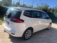 Usata Opel Zafira Tourer Cosmo 150 CV (110 kW) 2016 Bianco Monovolume