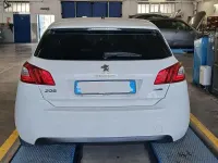 Usata Peugeot 308 Allure 120 CV (88 kW) 2016 Bianco Berlina