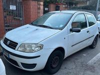 Occasion Fiat Punto 80 ch (58 kW) 2005 Blanc Berline