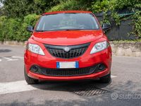 Usata Lancia Ypsilon 70 CV (51 kW) 2023 Rosso Utilitaria