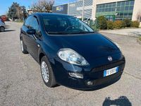 Usata Fiat Punto Lounge 69 CV (50 kW) 2016 Blu Utilitaria