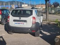 Usata Dacia Duster Lauréate 110 CV (80 kW) 2014 Bianco SUV
