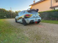 Käytetty Renault Clio IV R.S. 200 HP (147 kW) 2015 Sedan