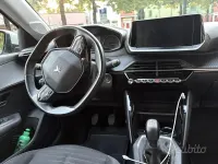 Usata Peugeot 208 82 CV (60 kW) 2020 Bianco Utilitaria