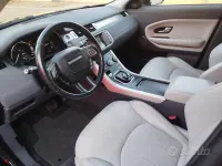 Usata Land Rover Range Rover evoque HSE 150 CV (110 kW) 2018 Nero SUV