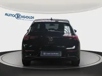 Usata VW Golf VIII Life 116 CV (85 kW) 2025 Grenadill black metallizzato Berlina
