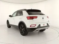 Usata VW T-Roc Life 150 CV (110 kW) 2025 Pure white nero SUV