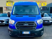 Usata Ford Transit 131 CV (96 kW) 2022 Bluazzurro Berlina