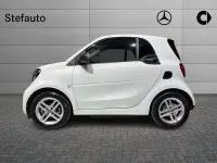 Usata Smart ForTwo Coupé Pure 41 kW (56 CV) 2022 Bianco Utilitaria