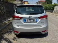Usata Hyundai ix20 90 CV (66 kW) 2011 Grigio Utilitaria