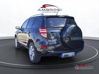 Usata Toyota RAV4 150 CV (110 kW) 2010 Grigio SUV