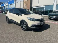 Usata Renault Captur 90 CV (66 kW) 2018 Beige SUV
