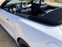 Usata Ford Mustang Convertible 317 CV (233 kW) 2016 Cabrio