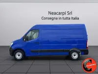 Usata Renault Master 135 CV (99 kW) 2022 Blu/azzurro Monovolume
