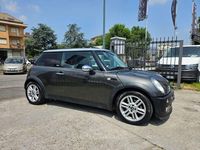 Usata Mini Cooper 116 CV (85 kW) 2006 Grigio Utilitaria