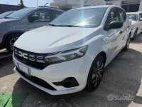 Usata Dacia Sandero Comfort 101 CV (74 kW) 2023 Bianco Berlina