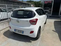 Usata Hyundai i10 Edition 67 CV (49 kW) 2016 Bianco Utilitaria
