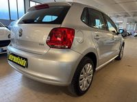 Usata VW Polo Comfortline 75 CV (55 kW) 2014 Argento Berlina