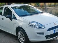 Usata Fiat Grande Punto 65 CV (47 kW) 2018 Bianco Utilitaria