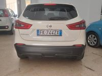 Usata Nissan Qashqai Tekna 110 CV (80 kW) 2017 Bianco SUV