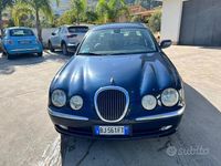 Usata Jaguar S-Type Executive 237 CV (174 kW) 2000 Blu Berlina