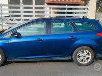Usata Ford Focus 95 CV (69 kW) 2012 Blu Station wagon