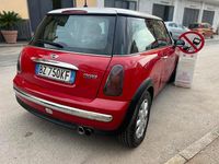 Käytetty Mini Cooper 116 HP (85 kW) 2002 Punainen Viistoperä