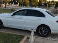 Begagnad Mercedes C180 Premium 116 HK (85 kW) 2015 Vit Sedan