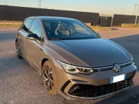 Usata VW Golf VIII R-line 150 CV (110 kW) 2020 Grigio Berlina