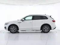 Usata VW Touareg Elegance 381 CV (280 kW) 2021 Bianco SUV