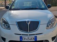 Usata Lancia Ypsilon 2011 Bianco Utilitaria