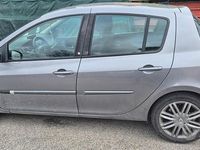 Usata Renault Clio II 75 CV (55 kW) 2010 Grigio Utilitaria