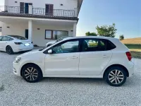 Usata VW Polo Comfortline 90 CV (66 kW) 2016 Bianco Berlina
