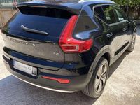 Usata Volvo XC40 Momentum 129 CV (94 kW) 2021 Nero SUV