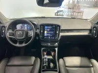 Usata Volvo XC40 Plus 179 CV (131 kW) 2023 Crystal white SUV