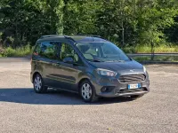 Usata Ford Tourneo Courier Sport 75 CV (55 kW) 2018 Marrone Monovolume