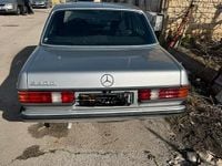 Usata Mercedes 240 1982 Grigio Berlina