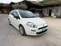 Usata Fiat Punto Lounge 95 CV (69 kW) 2012 Bianco Utilitaria