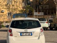 Usata Toyota Verso Active 126 CV (92 kW) 2013 Bianco Monovolume