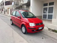 Usata Fiat Panda 69 CV (50 kW) 2006 Rosso Utilitaria