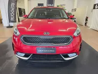 Usata Kia Niro Urban 141 CV (103 kW) 2017 Rosso SUV