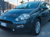 Usata Fiat Punto Lounge 69 CV (50 kW) 2016 Grigio Berlina