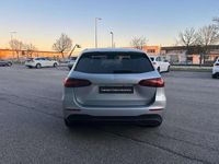 Usata Mercedes B180 116 CV (85 kW) 2025 Argento hightech Monovolume