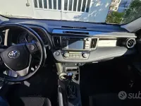Usata Toyota RAV4 Anniversary 124 CV (91 kW) 2014 Grigio SUV