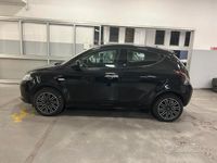 Usata Lancia Ypsilon 69 CV (50 kW) 2021 Nero Utilitaria