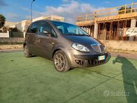 Usata Lancia Musa 90 CV (66 kW) 2006 Marrone Monovolume