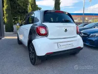 Usata Smart ForFour Passion 90 CV (66 kW) 2017 Bianco Utilitaria